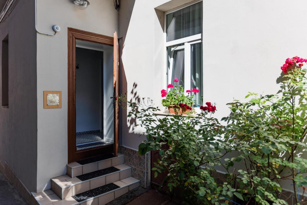 Anastasia Apartments With Parking Brașov Exterior foto